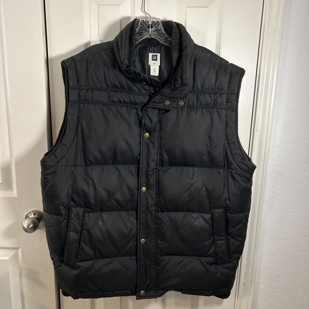 Vintage 07 GAP Vest Mens XL Black Puffer‎ Quilted Sleeveless Outdoor Utility